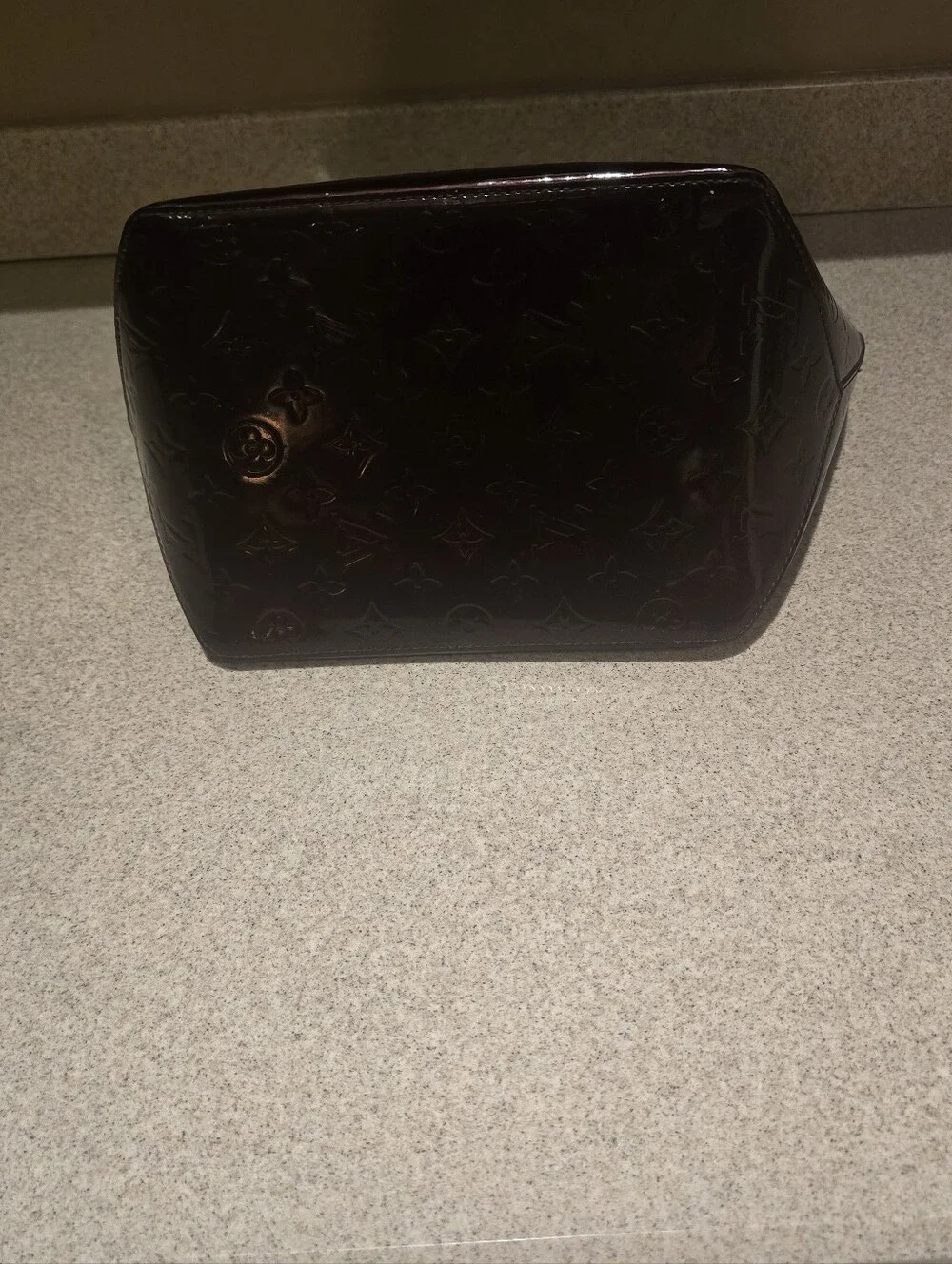 Authentic Louis Vuitton Vernis Bellevue PM handbag